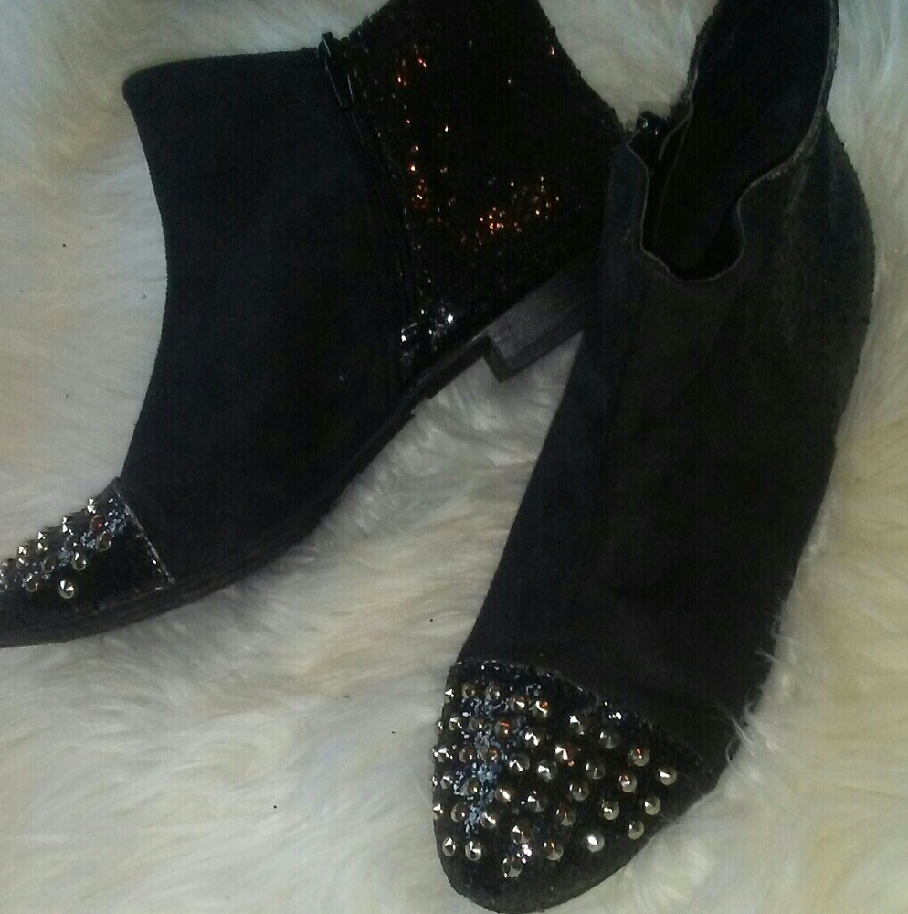 Black Booties